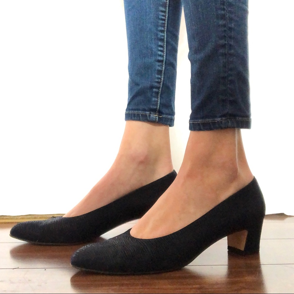 VINTAGE Salvatore Ferragamo pumps